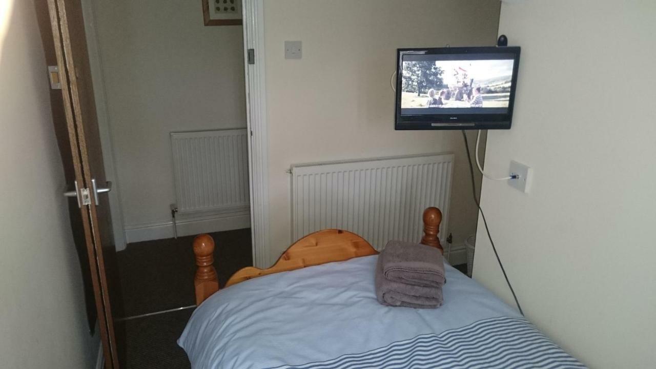 Mount Pleasant Hotell Aberdare Eksteriør bilde